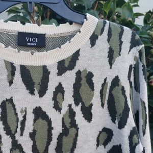 Vici leopard print distressed sweater